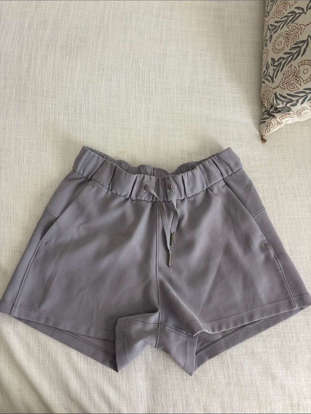 Women’s lavender Elastic Waist Shorts - Lululemon Brand